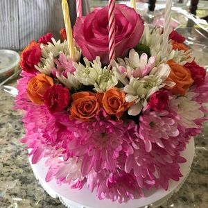 Meet your Posher, Samantha. I’m open to making dreams come true.  Love bundling